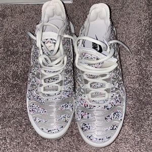 Brand New Nike Sneakers No Box